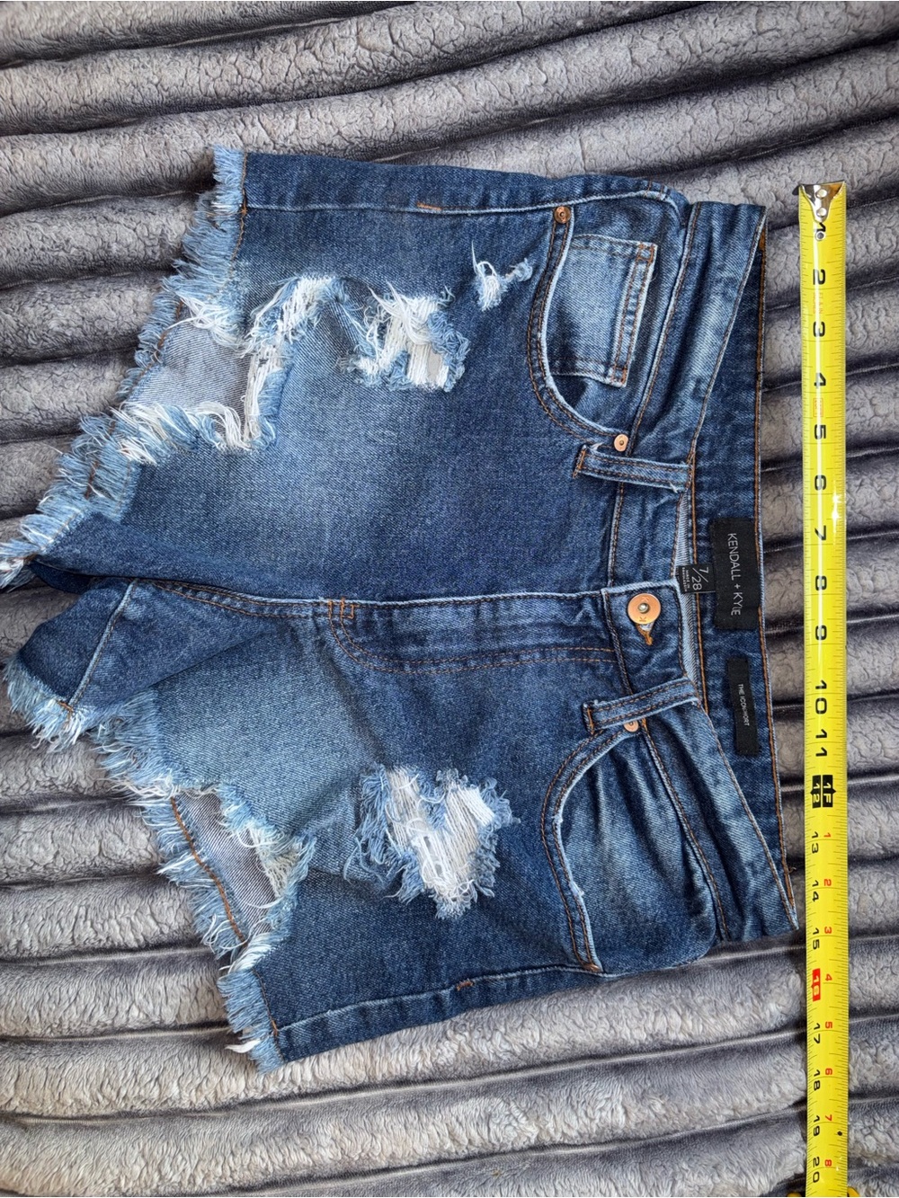 Kendall + Kylie The Icon Short